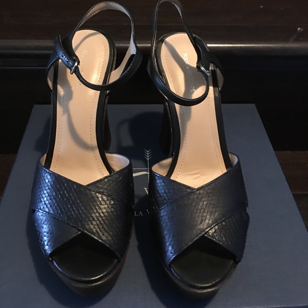 Gorgeous Pour La Victoire heels 8.5M